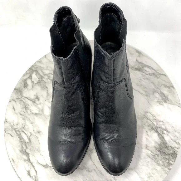 Anne Klein Bunty Black Leather Chelsea Boots 8.5 Classic Preppy Academia Neutral - Picture 6 of 14